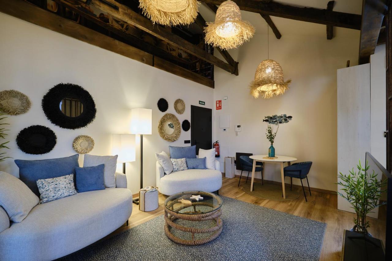 El Amarre - Navega En El Camarote De Un Navio Con Historia - Grupo Querbes Apartment Gijon Luaran gambar