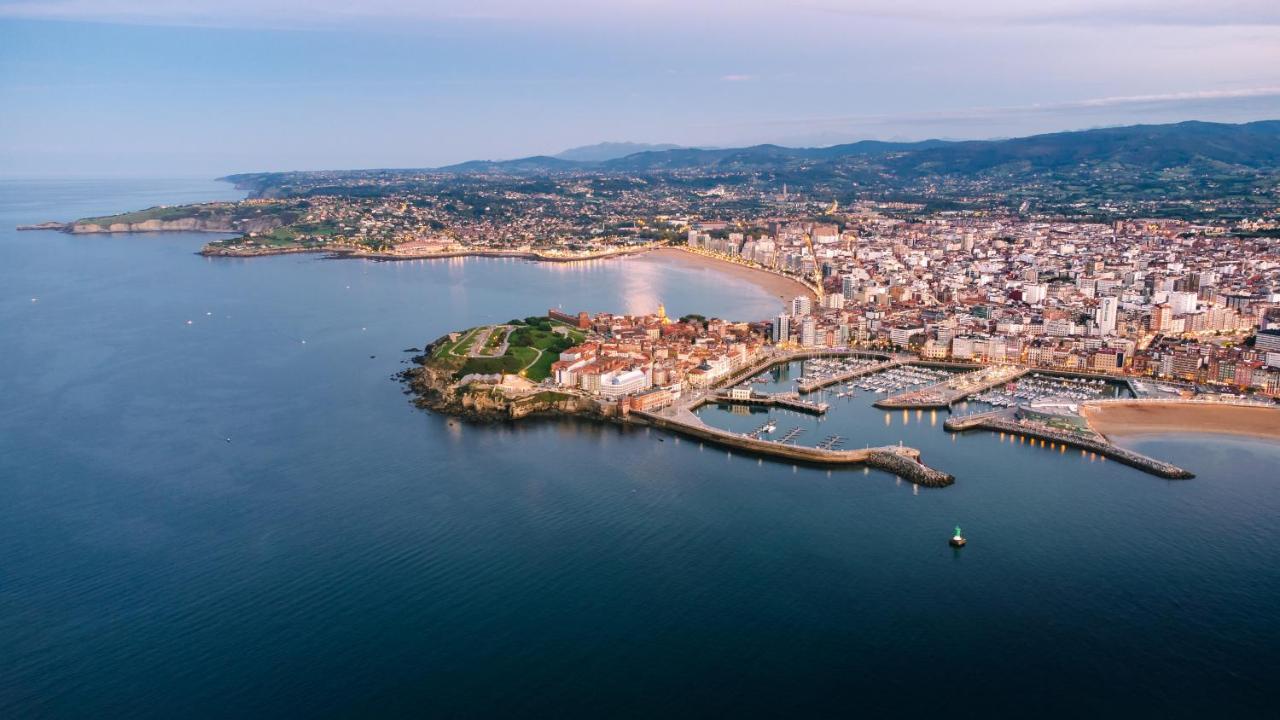 El Amarre - Navega En El Camarote De Un Navio Con Historia - Grupo Querbes Apartment Gijon Luaran gambar