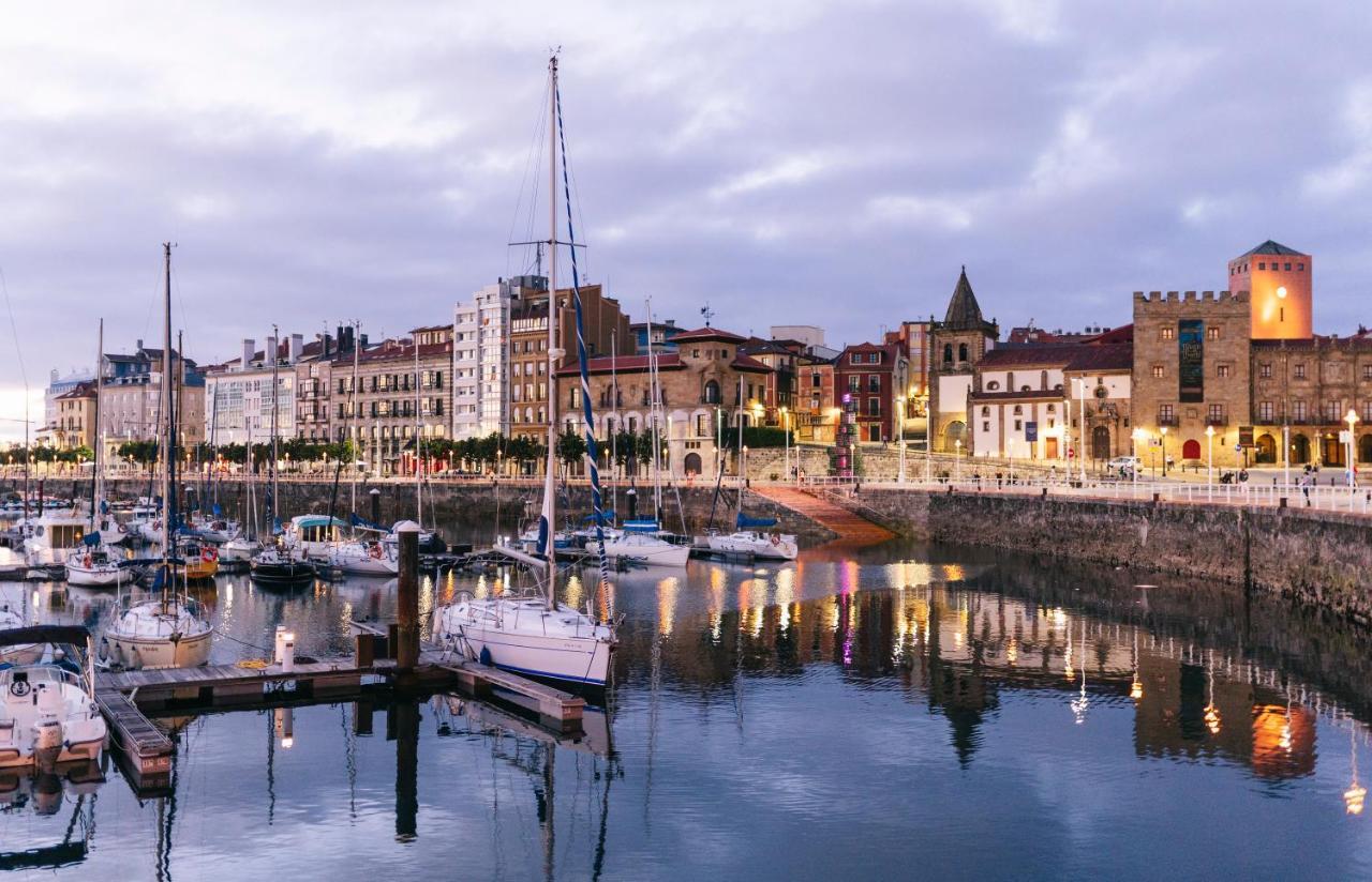 El Amarre - Navega En El Camarote De Un Navio Con Historia - Grupo Querbes Apartment Gijon Luaran gambar