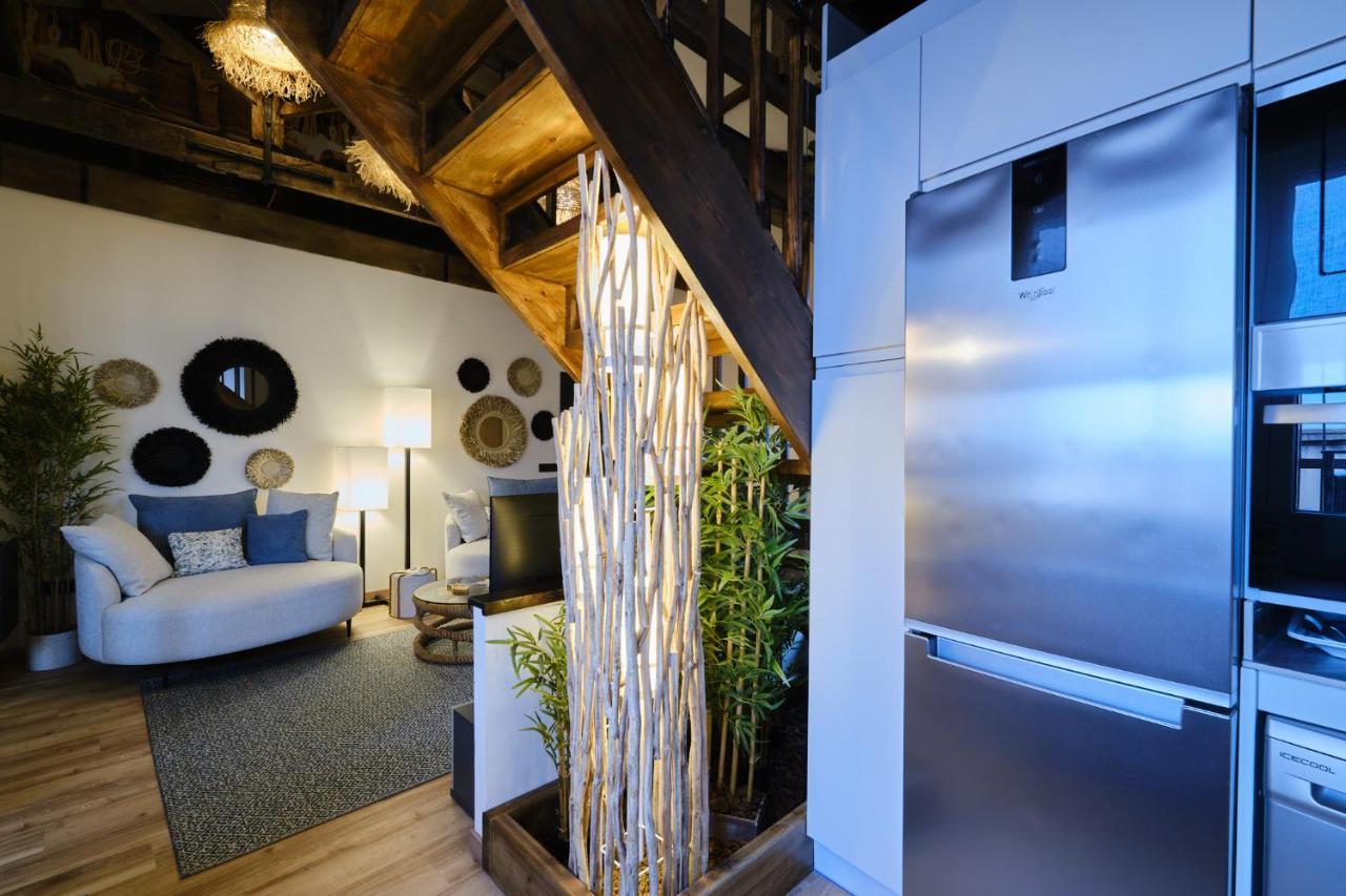 El Amarre - Navega En El Camarote De Un Navio Con Historia - Grupo Querbes Apartment Gijon Luaran gambar