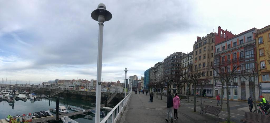 El Amarre - Navega En El Camarote De Un Navio Con Historia - Grupo Querbes Apartment Gijon Luaran gambar